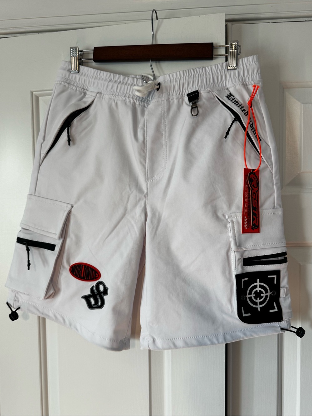 Men's White Utility Cargo Shorts with Graphic Patches